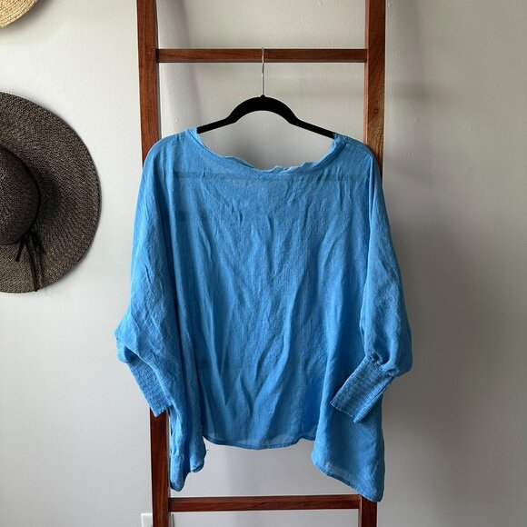 Mahina Tunic with Cinched Sleeves - Blue - Picture 5 of 7